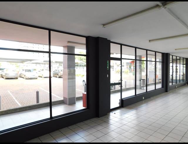1,033M² OFFICE TO LET IN KENSINGTON B